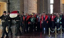 Yargıtay üyelerinden adli yıl açılışında Anıtkabir'e ziyaret