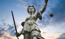 LAWFARE DAVALARINDA SAVUNMA
