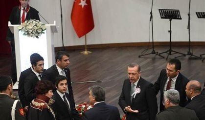 Feyzioğlu'na kızan Erdoğan, töreni terk etti