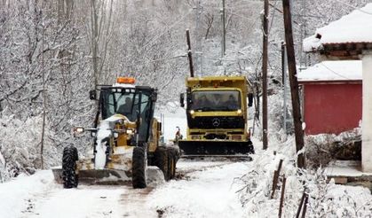 Yozgat’ta 339 köy yolları ulaşıma kapandı