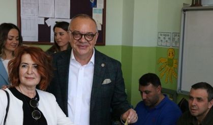 Başkan Ergün ailesiyle birlikte oyunu kullandı