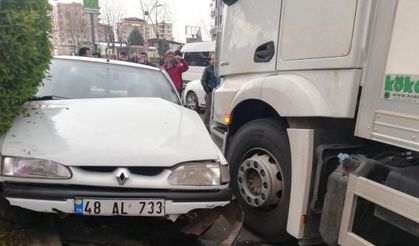 Diyarbakır’da maddi hasarlı trafik kazası