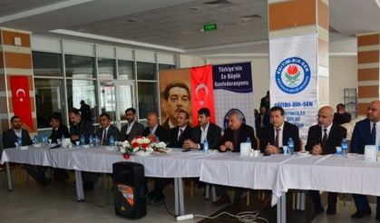 Eğitim Bir-Sen’den "Bitlis’in Dünü Bugünü ve Yarını" konferansı