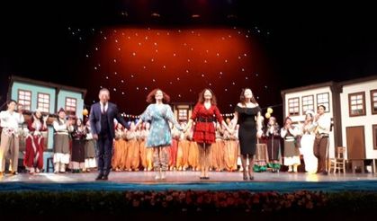 ”Eski Bir Şehir Hikâyesi” oyunu sahnede