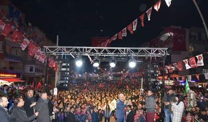 Manisa’da Cumhur İttifakı finali Kızılelma Meydanı’nda yaptı