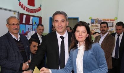 Millet İttifakının adayı Şıktaşlı oyunu kullandı