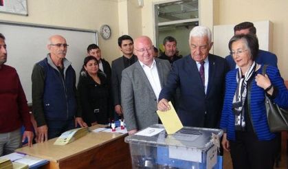 Muğla’da adaylar oylarını kullandı