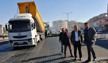 Nevşehir’de asfaltlı yollara konfor kaplanmasına devam ediyor