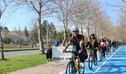Yeni bisiklet yolu Rektör Kızılay’ın katılımıyla test edildi
