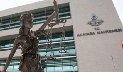 Anayasa Mahkemesi'nden Enflasyon Karşısında Yıllardır Eriyen Alacaklar İçin 'Pilot' Darbe: Meclis'e Tarihi Çağrı