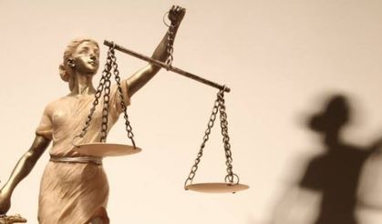 Dünya Hukuk Günü: Başkasının Yüzünde Başlayan Hukuk