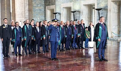 Türkiye Barolar Birliği Kuruluşunun 56. Yıldönümünde Ata'nın Huzurunda