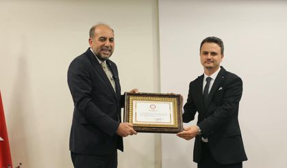 Rıza Saka, mazbatasını aldı