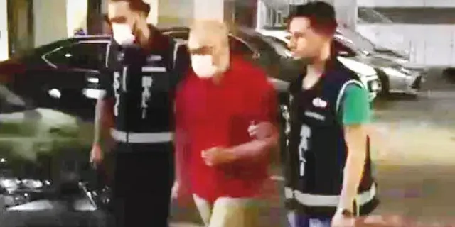 Hastalarından bıçak parası isteyen doktor tutuklandı