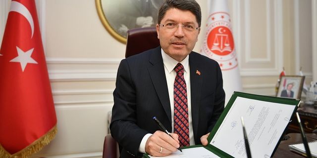 Adalet Bakanı Tunç: Avukatlık Asgari Ücret Tarifesi çalışmalarını tamamladık