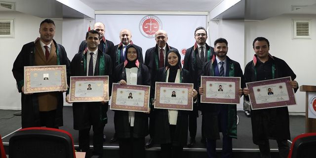 İstanbul 2 Nolu Barosu'nda 6 avukat ruhsatnamesini aldı