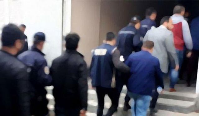İstanbul'da FETÖ operasyonu: 13 kişi gözaltına alındı