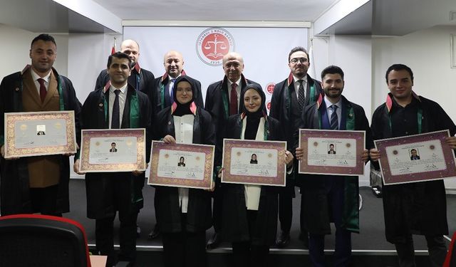 İstanbul 2 Nolu Barosu'nda 6 avukat ruhsatnamesini aldı