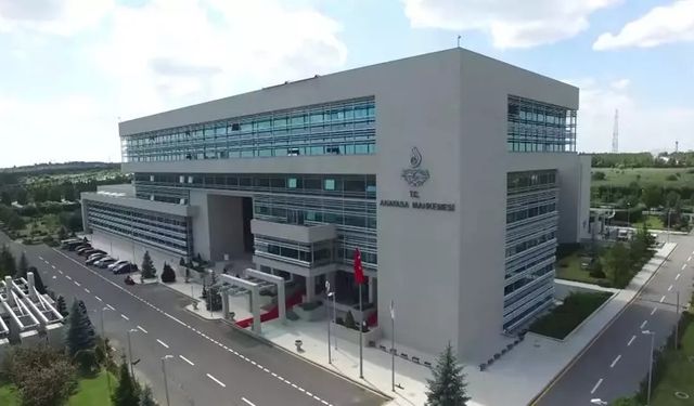 Hazine Adına Tescil Edilen Taşınmaz İçin Hükmedilen Tazminatın Yetersiz Olduğu İddiasıyla Yapılan Başvuruya İlişkin Karar