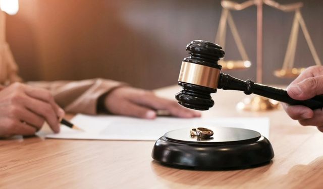 Eşlerden Biri Anlaşmalı Boşanma Duruşmasına Gelmezse Ne Olur?