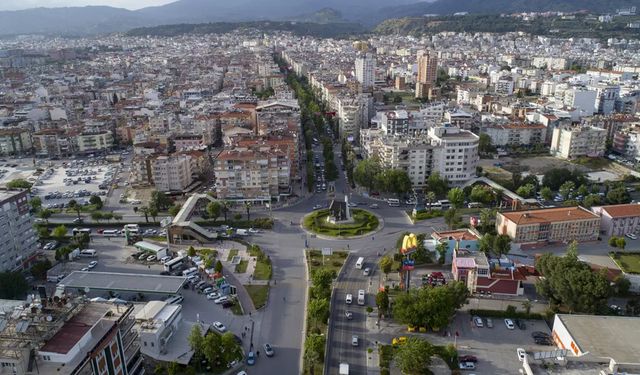 Ege'nin Kalbinde Bir Şehir: Tarım, Turizm ve Tarihin Kesişim Noktası Aydın
