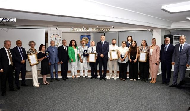 Avukat Noyan Özkan Çevre ve Ekoloji Mücadelesi Onur Ödülü sahiplerini buldu