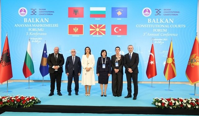 Balkan Anayasa Mahkemeleri Forumu Tüzüğü’nün kabulüne ilişkin “Antalya Deklarasyonu” imzalandı