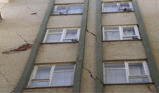 KENTSEL DÖNÜŞÜMDE: RİSKLİ BİNA ÜZERİNDEKİ İPOTEK VE ŞERHLERİN DURUMU