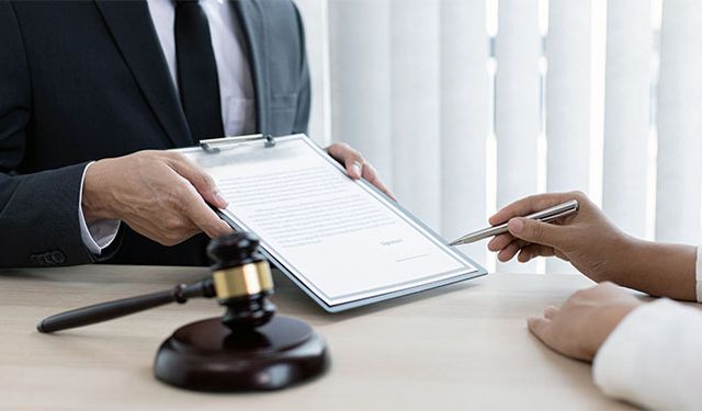 İŞ SÖZLEŞMESİNİN İŞÇİ TARAFINDAN ŞARTA BAĞLI OLARAK FESHİ VE GEÇERLİLİĞİ