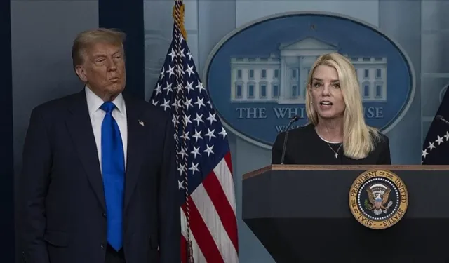 Trump, Adalet Bakanı Pam Bondi'yi görevden aldı