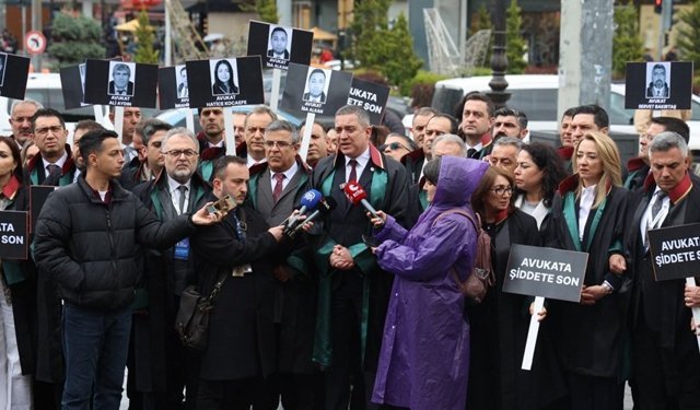 TBB ve barolar, avukata yönelik şiddete karşı TBMM’ye yürüdü: “ARTIK YETER!”