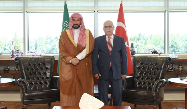 AYM Başkanı Özkaya, Suudi Arabistan Adalet Bakanı ve beraberindeki heyeti kabul etti