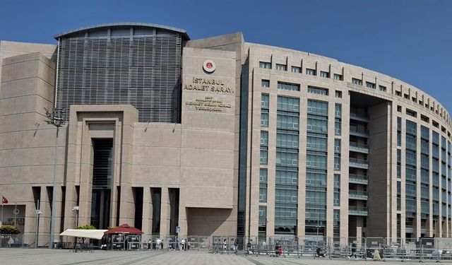 Meslekten ihraç edilen eski hâkim, adliyede sahte kimlikle yakalandı