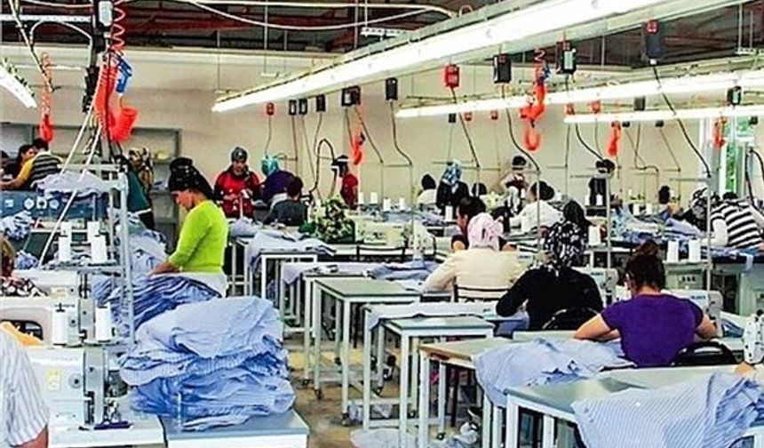 2 - Asgari ücret desteğinden işyerindeki bütün sigortalılardan dolayı faydalanmak mümkün mü?

Hayır. Asgari ücret desteğinden yalnızca uzun vadeli sigorta kollarına (malullük, yaşlılık ve ölüm sigortası) tabi olarak çalıştırılan sigortalılar için yararlanmak mümkün.