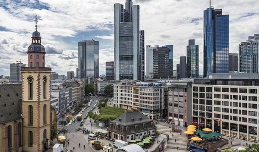 35. ALMANYA

Yıllık ortalama çalışma saati: 1.371