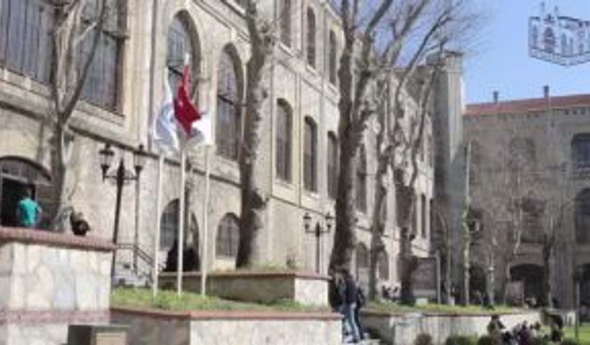 Marmara Hukuk, Haydarpaşa'dan taşınmasın kampanyası