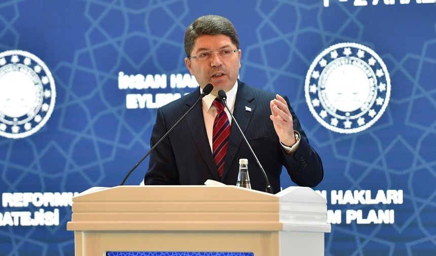 BAKAN TUNÇ: HEDEFİMİZ YENİ, DEMOKRATİK, SİVİL, KUŞATICI BİR ANAYASA