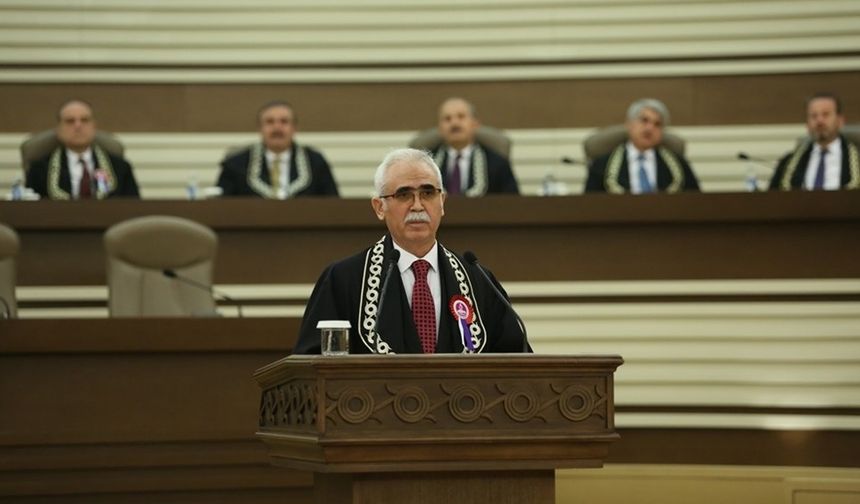 AYM Başkanı Kadir Özkaya'dan dikkat çeken sözler