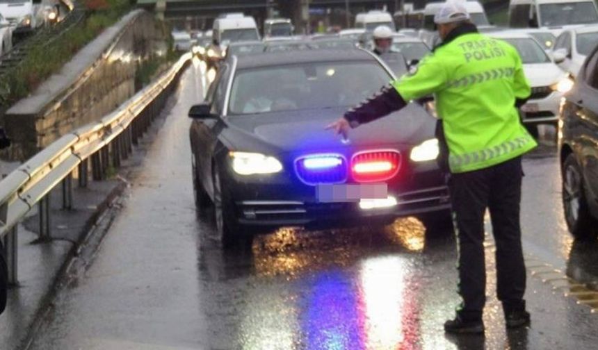 Yetkisiz çakarlı araca ve ruhsatsız silaha cezalar artıyor!