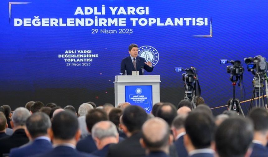 Bakan Tunç: Türk yargısı, yalnızca Anayasa'ya, hukuka ve milletin iradesine bağlıdır