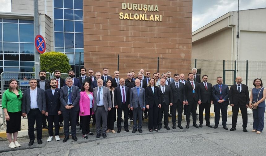 İstanbul Barosu yönetimi hâkim karşısına çıktı... Kaboğlu: 'Savunma değil açıklama yapacağım'