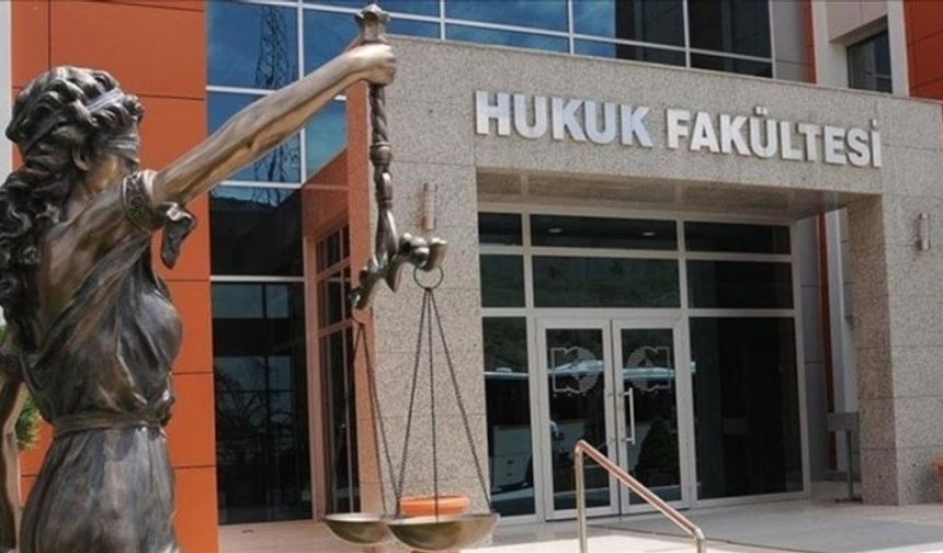 Vakıf üniversitelerinin hukuk kontenjanları önemli ölçüde düşürülecek!