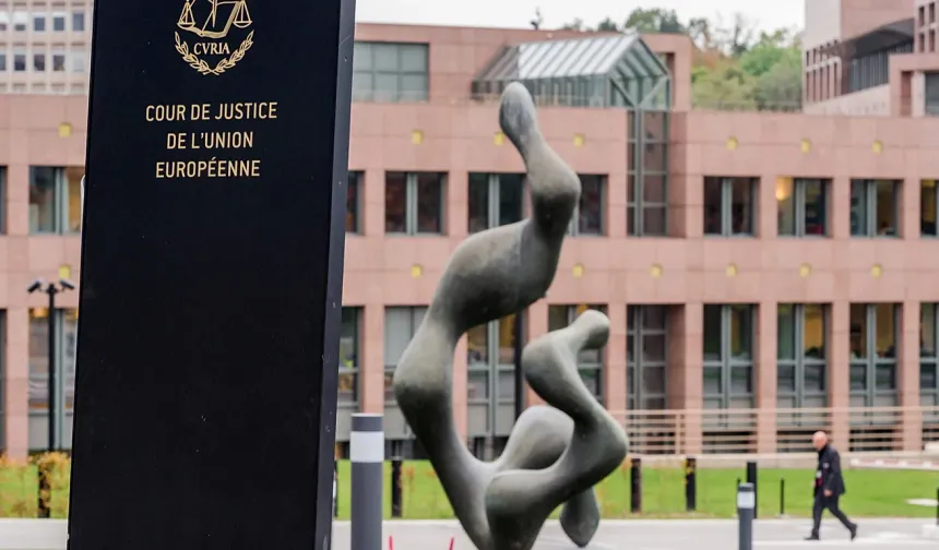 Avrupa Adalet Divanı, AB ülkelerinin eşcinsel evlilikleri karşılıklı tanıması gerektiğine hükmetti