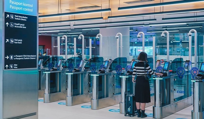 DİPLOMATİK AJANLARIN (DİPLOMATLARIN) HAVALİMANINDA KONTROLÜ (ARANMASI)