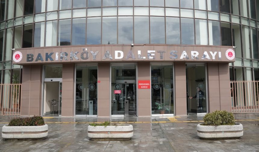 Hakim baba, savcı kızını dövdü!