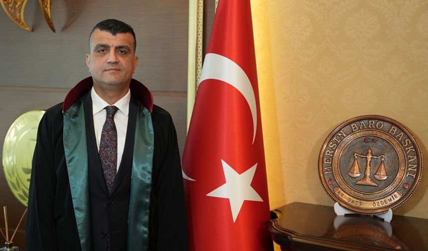 “TÜRK BAYRAĞI’NA YAPILAN ALÇAK EYLEMİ LANETLİYORUZ”