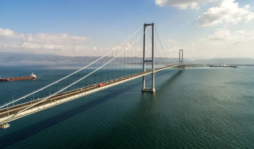 Osmangazi ve Çanakkale köprülerinden geçiş ücreti bin 170 liraya, Yavuz Sultan Selim Köprüsü ise 110 liraya yükseldi