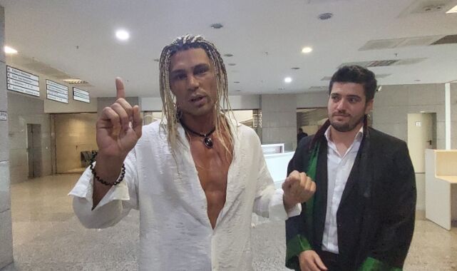 'Lucifer Michaelson' hakim karşısına çıktı... 'Seni tanımıyorum' diyen hakime 'Dünya tanıyacak beni' dedi