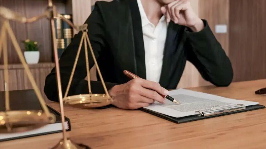 YARGISAL DİLEKÇELER ÜZERİNE DENEMELER - 4