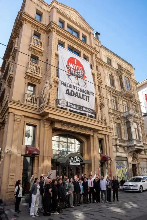 Ab9Bcbcd 2457 42B3 B677 8D620246D51B